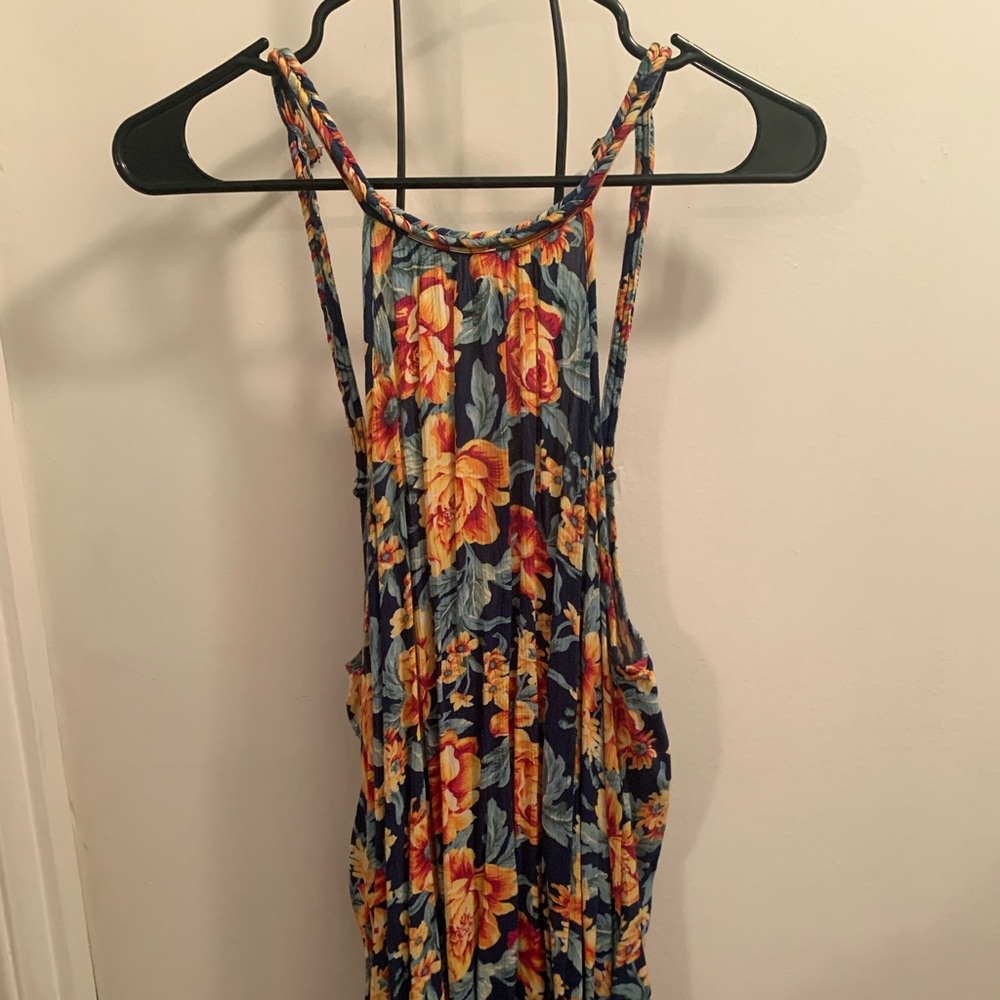 Short dress